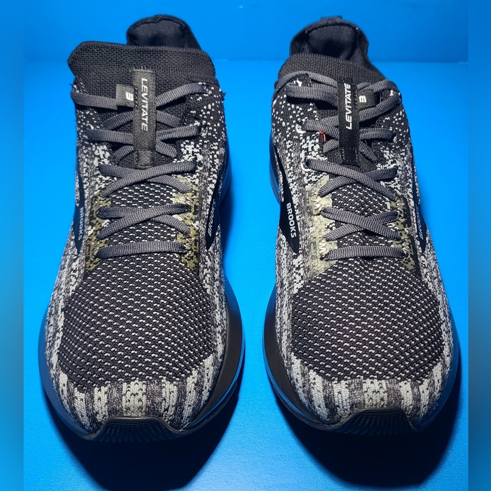 Brooks Levitate 3 Mens Black-Gray-Silver  Running Shoes Sneakers Size 11 US